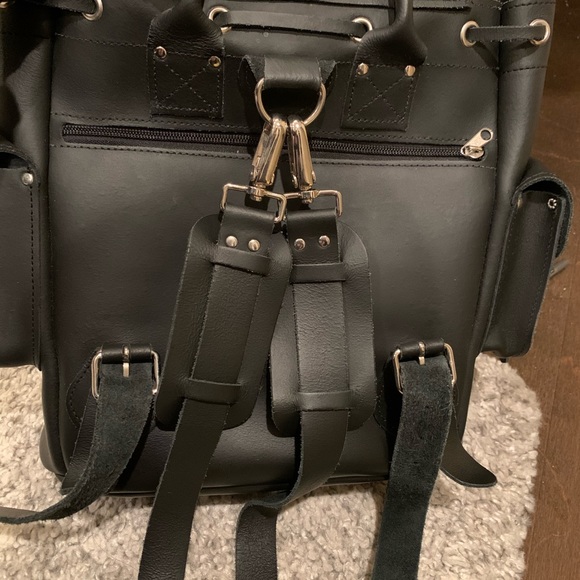 Grafea Black Leather Backpack Rucksack - Picture 7 of 7